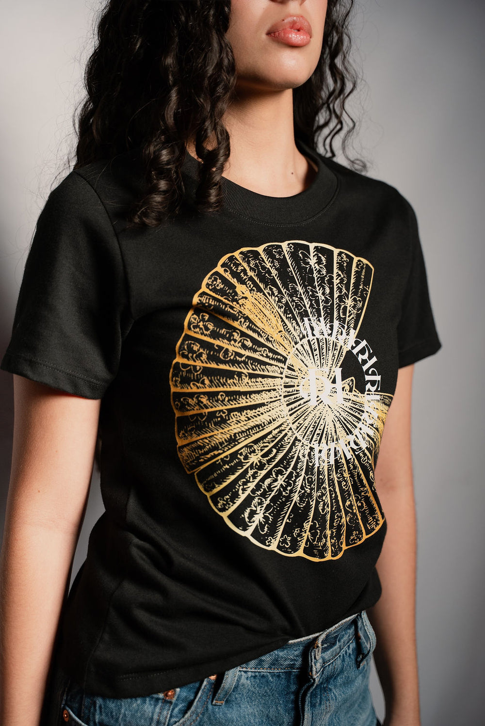 SAKURA T-SHIRT
